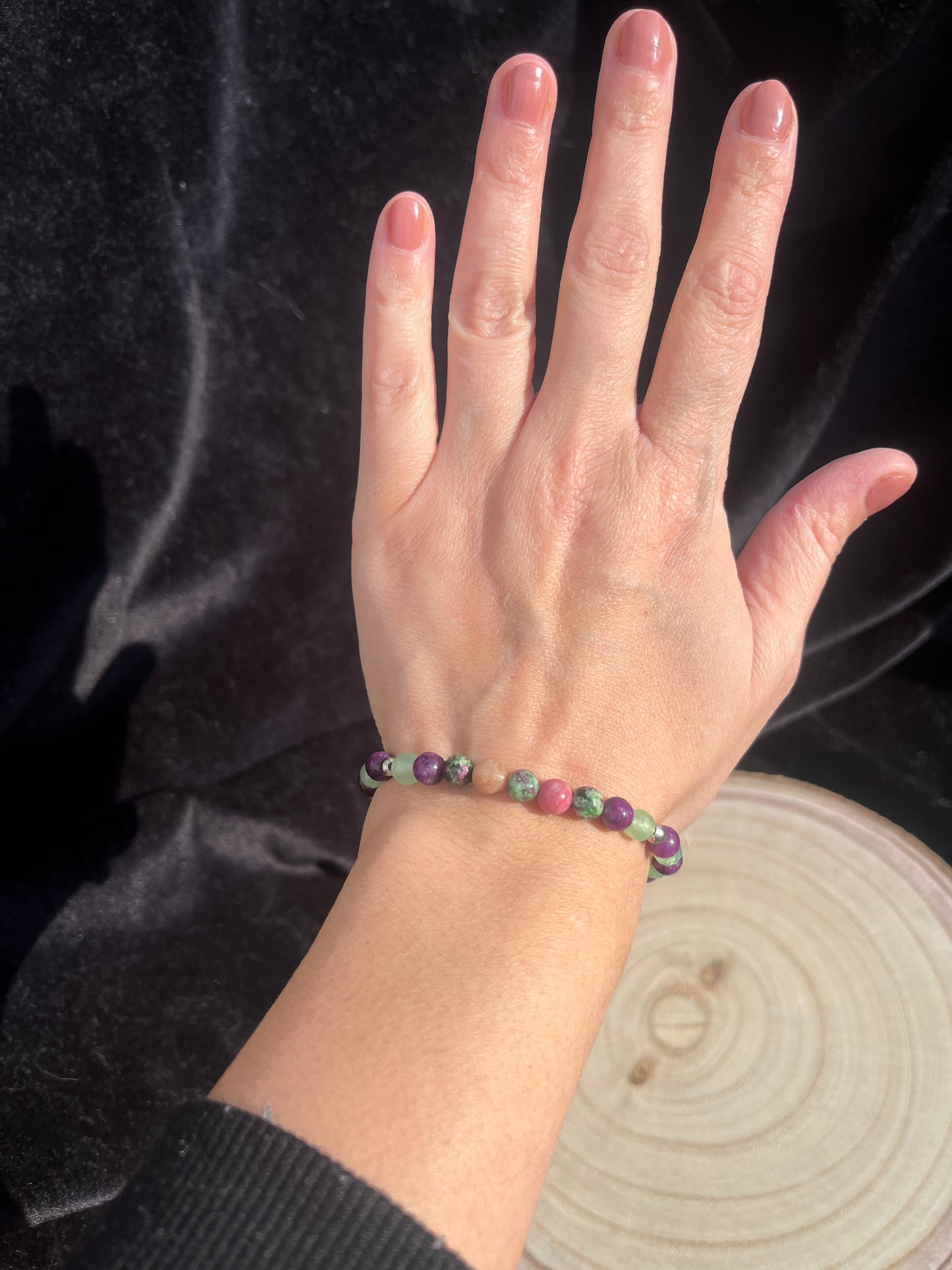 Mixed crystal healing bracelet for love and calm - Medium.