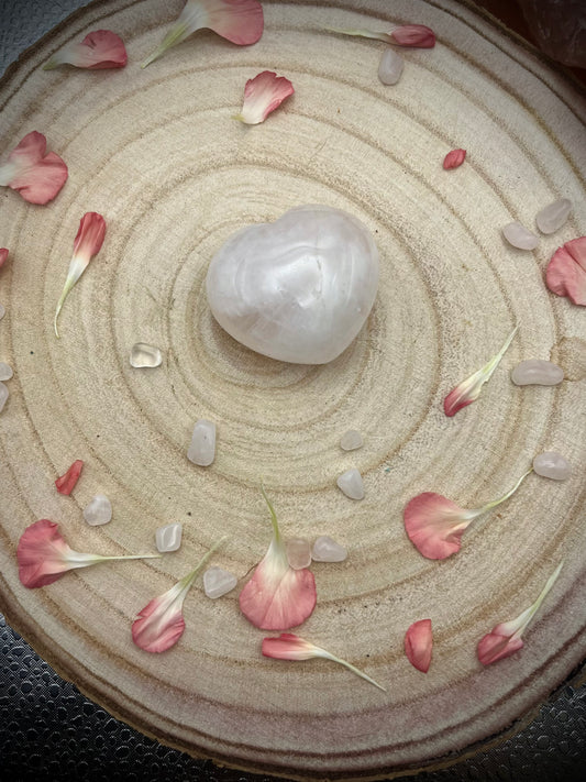 Rose quartz puff heart - light pink b grade
