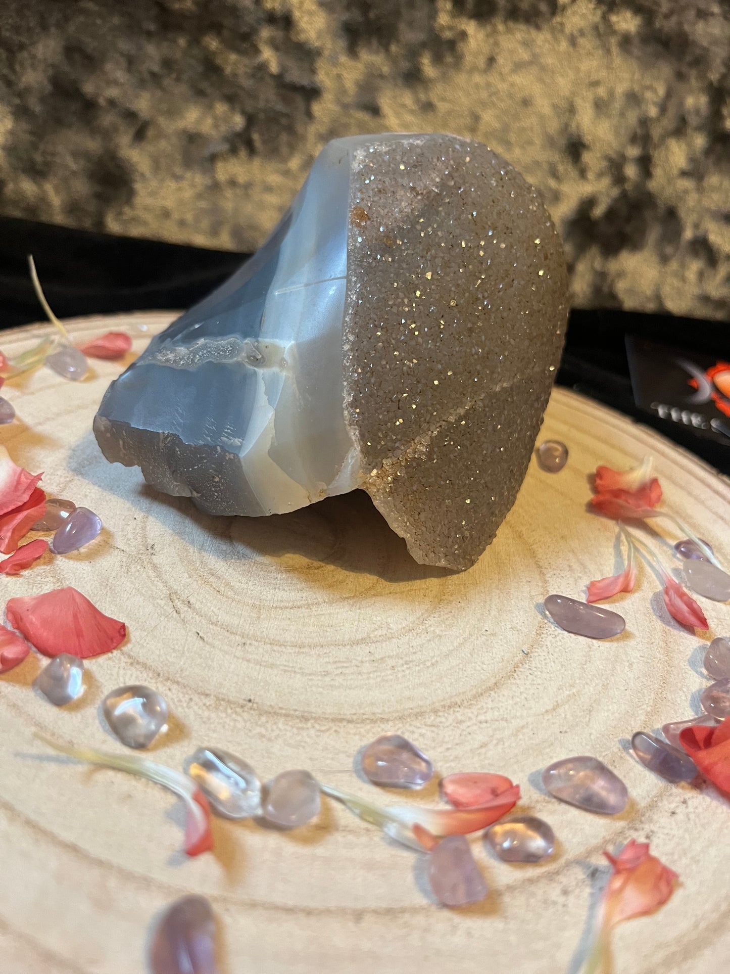 ‘Focus on Service’…Super special sparkly ‘sugar’ amethyst - collectors grade. 1.63 Kg
