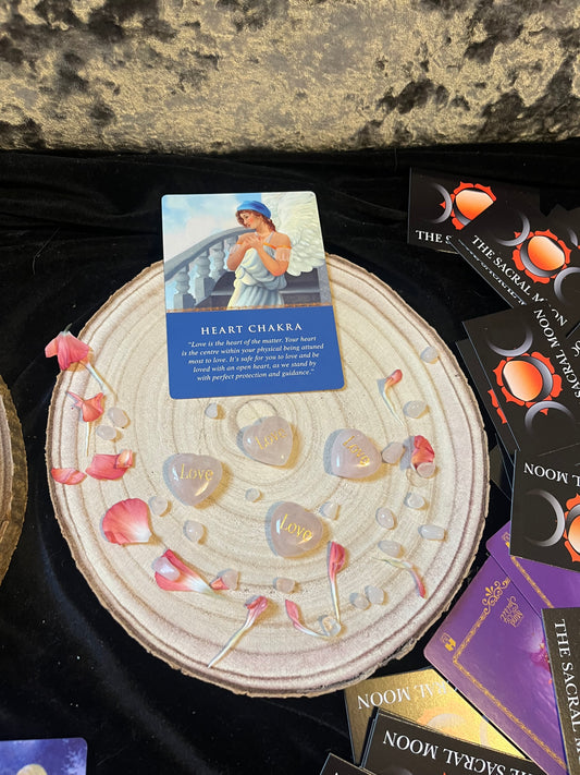 Mini rose quartz ‘love’ hearts.