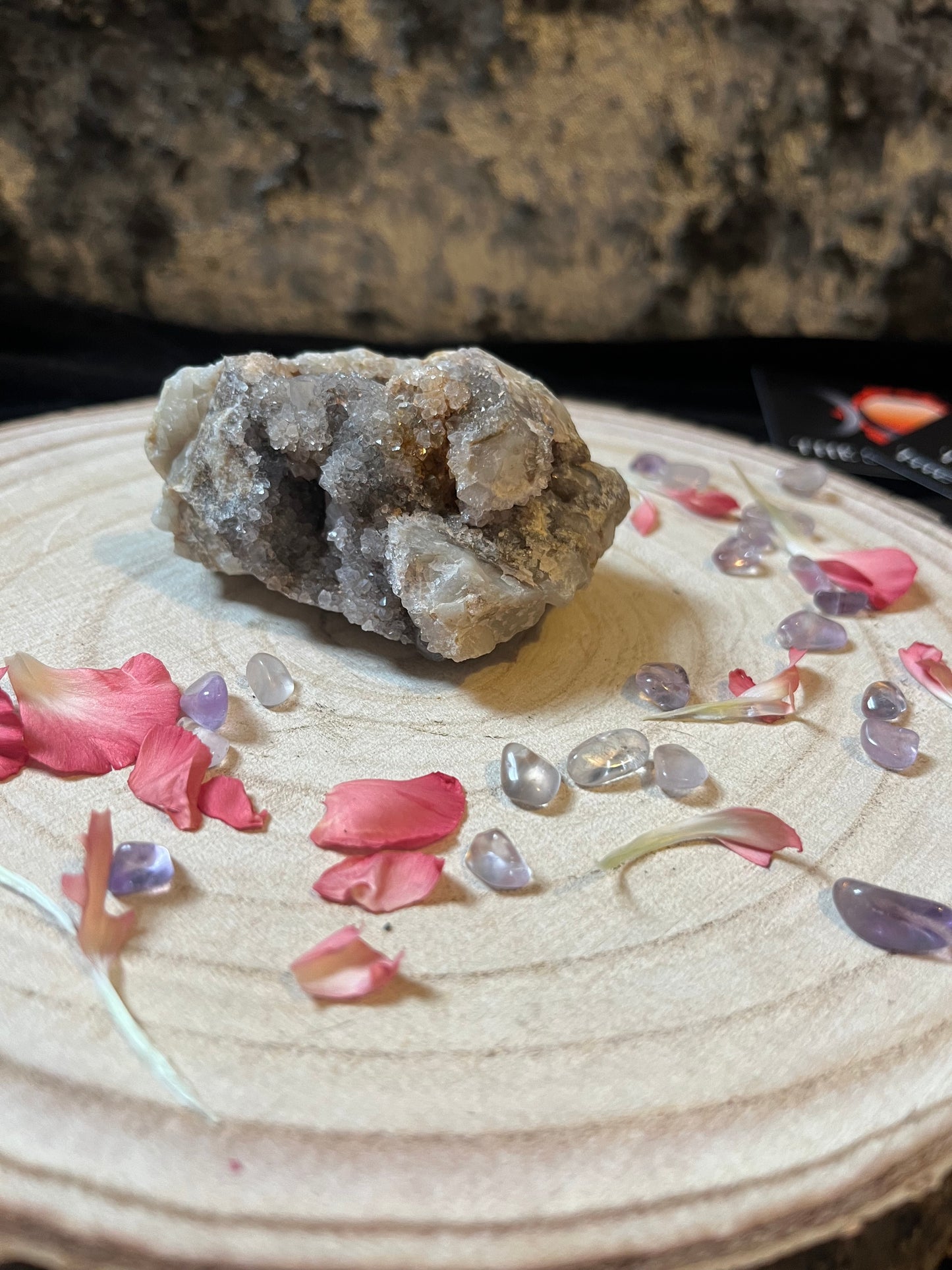 ‘Child’ - Druzey grey amethyst geode - collectors grade. 40g
