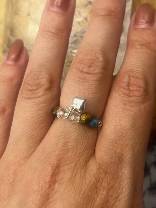 ‘Crystal hearts’ - Manifestation and clear goals. Blue apatite, Tigers eye and Clear Quartz.