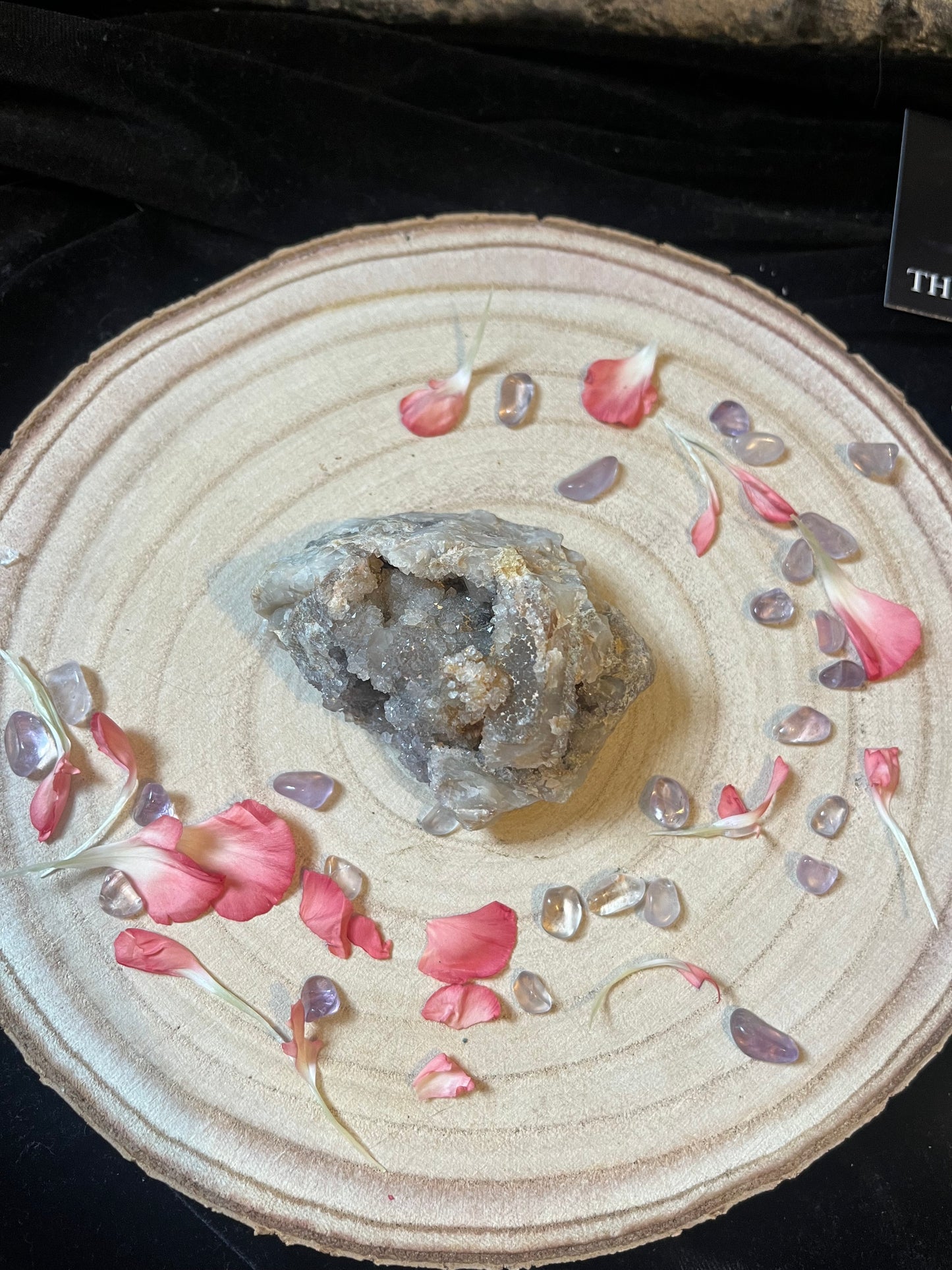 ‘Child’ - Druzey grey amethyst geode - collectors grade. 40g
