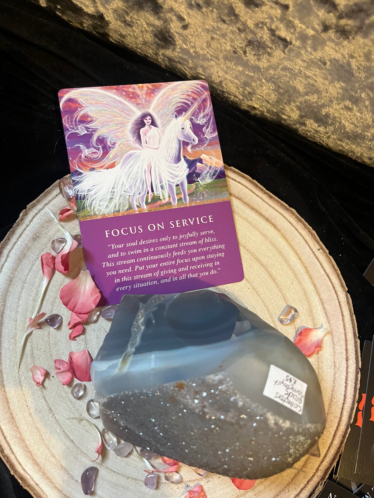 ‘Focus on Service’…Super special sparkly ‘sugar’ amethyst - collectors grade. 1.63 Kg