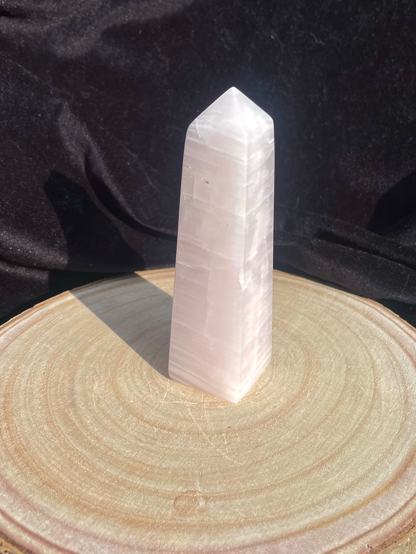 Mangano Calcite tower. 13cm