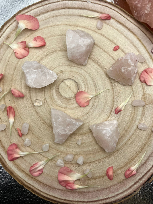 Rough pieces of light coloured rose quartz (B grade)