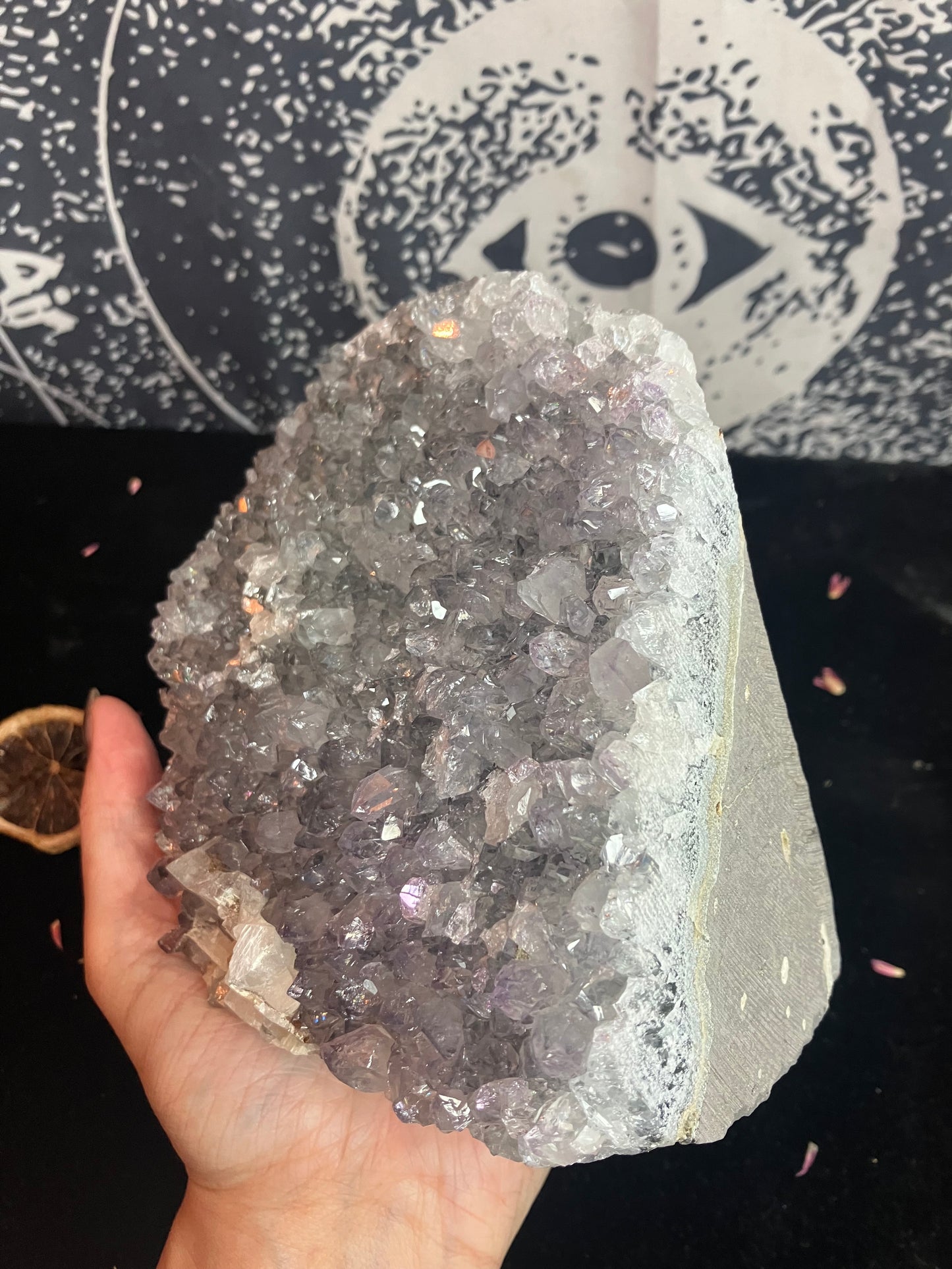 Snowy Amethyst Druze with calcite- 1Kg stand up piece