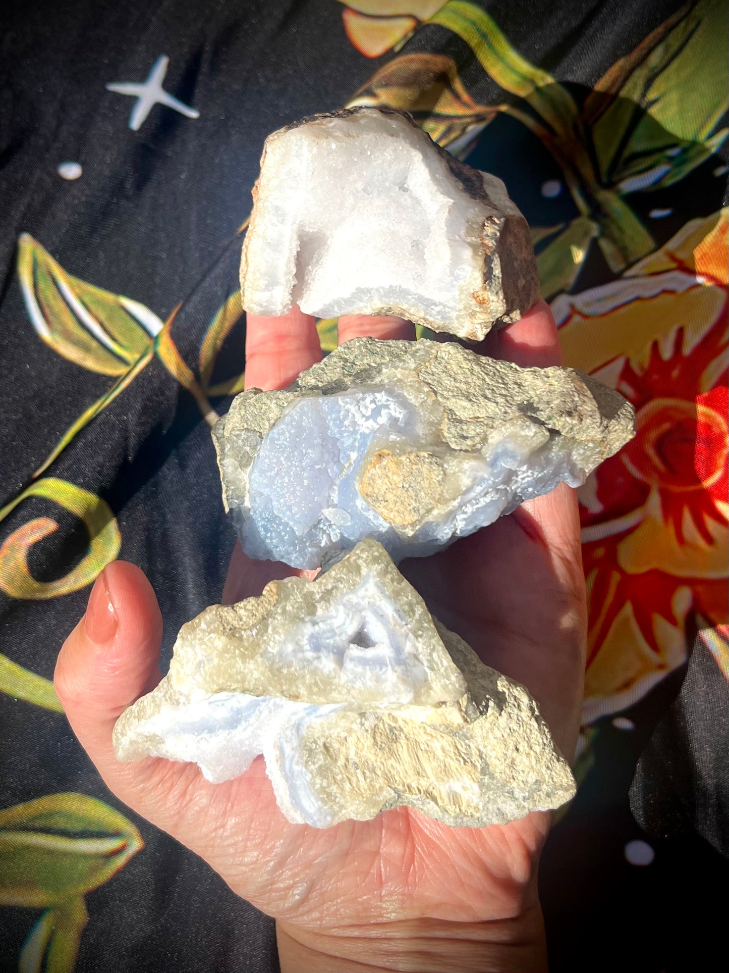Rare blue Lace Agate druzy - 8.5cm