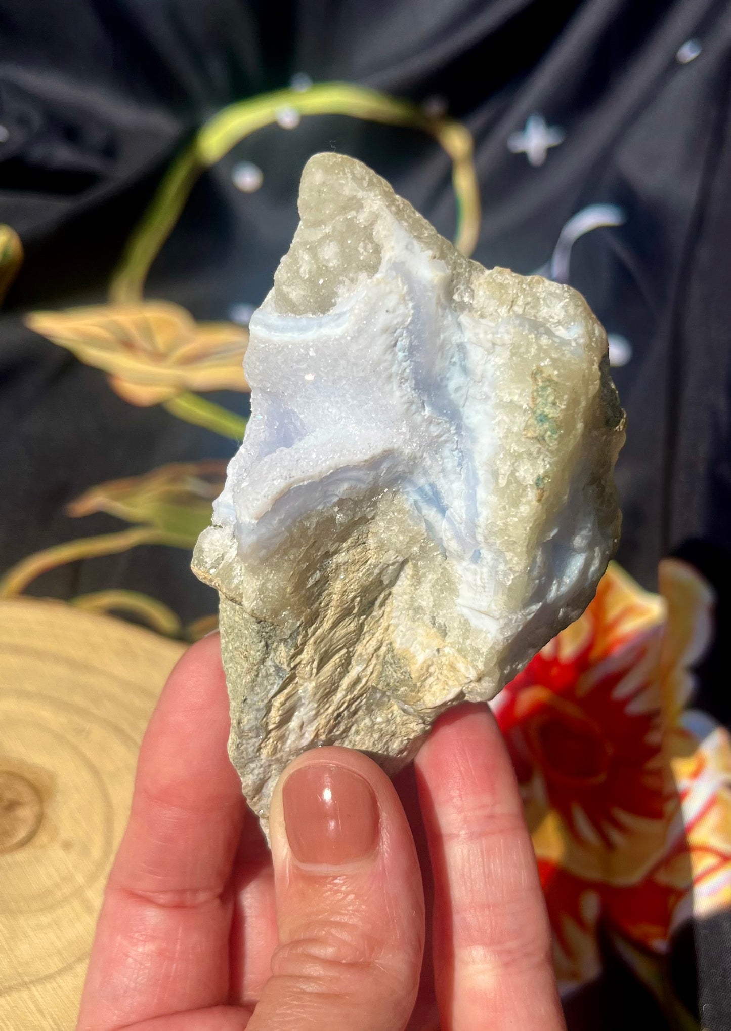 Rare blue Lace Agate druzy - 8cm