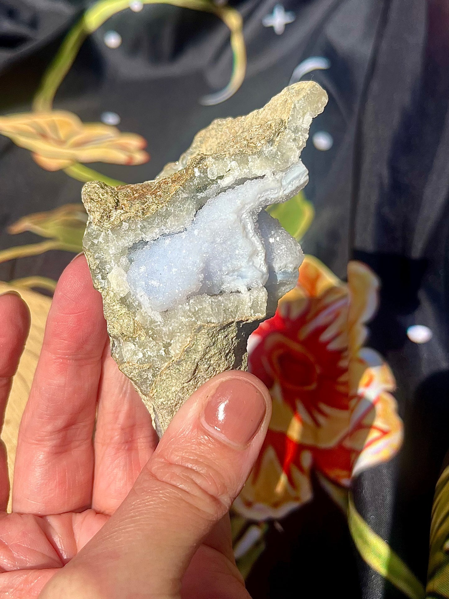 Rare blue Lace Agate druzy - 8cm