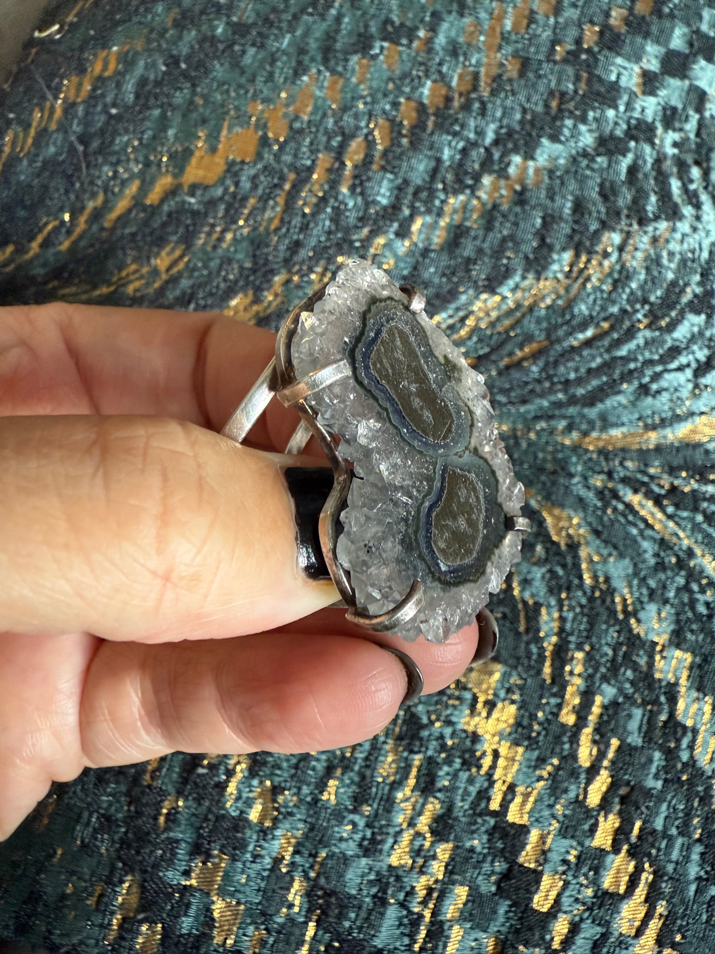 Crystal ring for anxiety. Amethyst / Agate Slice Crystal ring. Silver plated and adjustable.