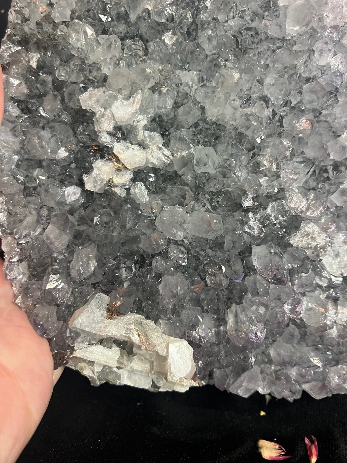 Snowy Amethyst Druze with calcite- 1Kg stand up piece