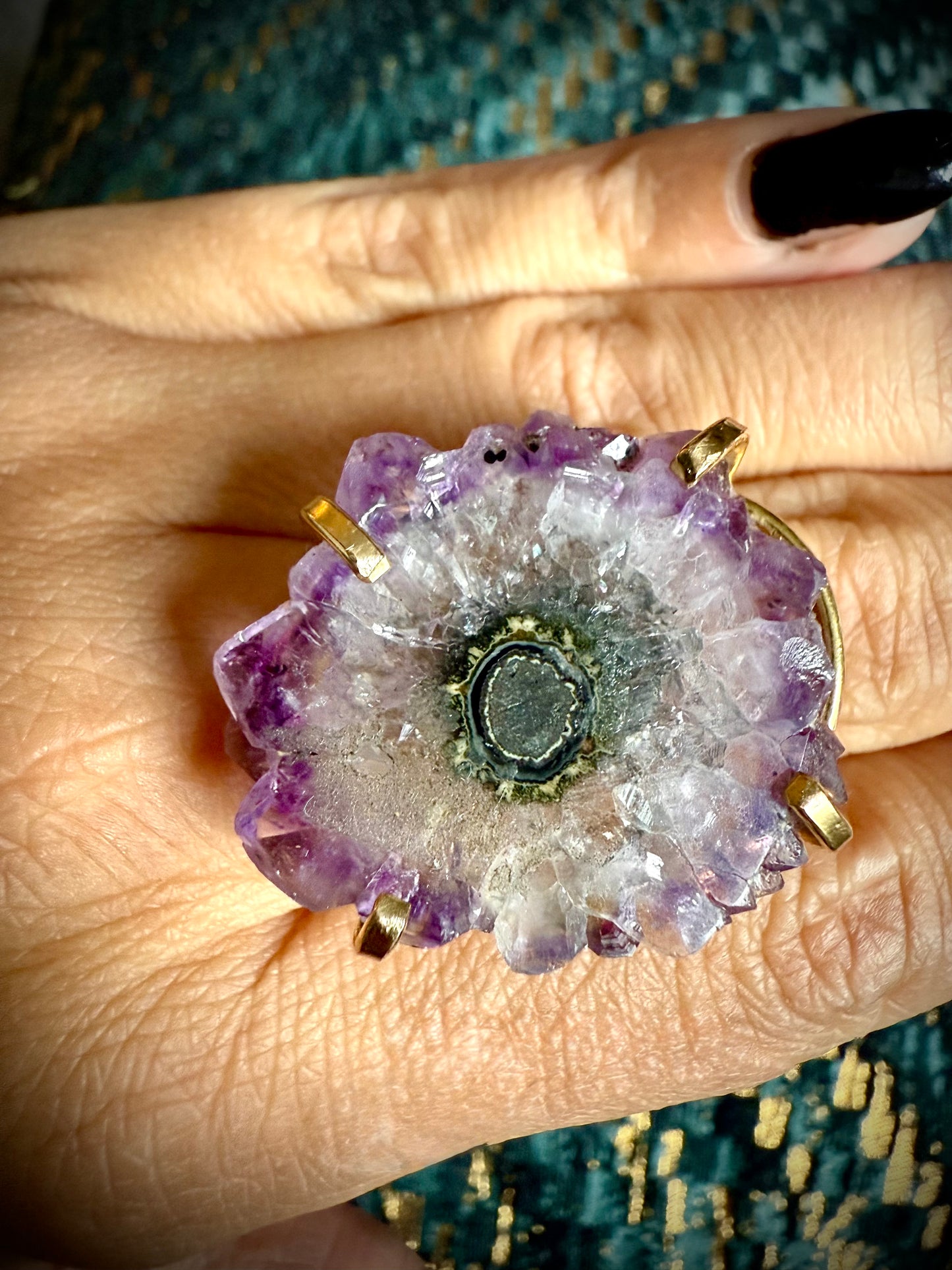 Crystal ring for anxiety. Amethyst Slice Crystal ring. Silver plated and adjustable.