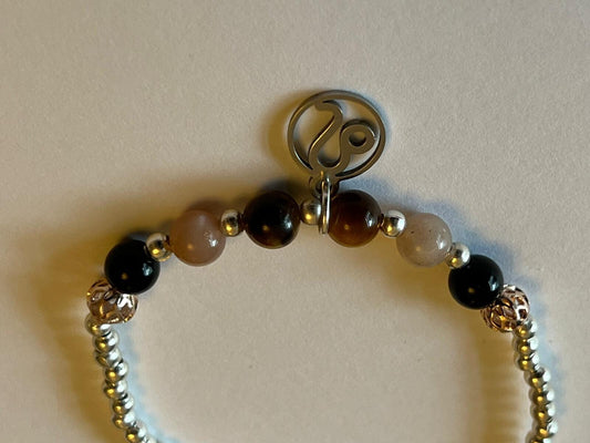 Leo charm birthstone bracelet. TWO OPTIONS. Black onyx, sunstone, tigers eye. Zodiac birthday gift. Confidence, motivation