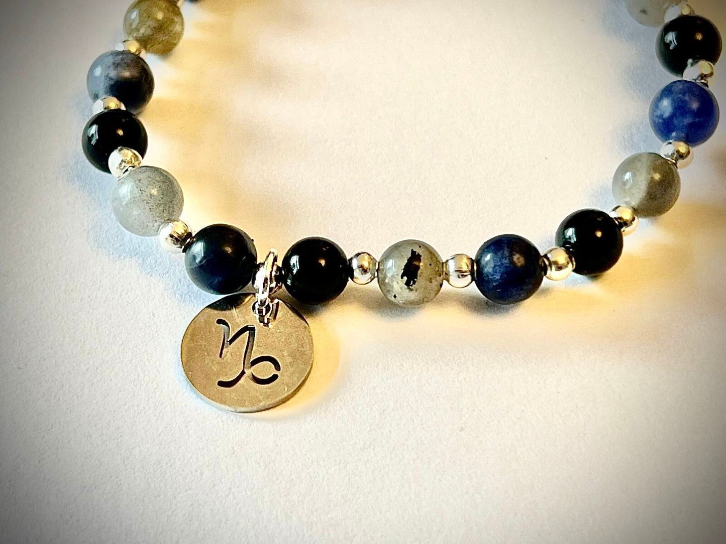 Capricorn charm birthstone bracelet. TWO OPTIONS. Labradorite, Sodalite, Black onyx. Zodiac birthday gift. Calming, grounding, thoughtful