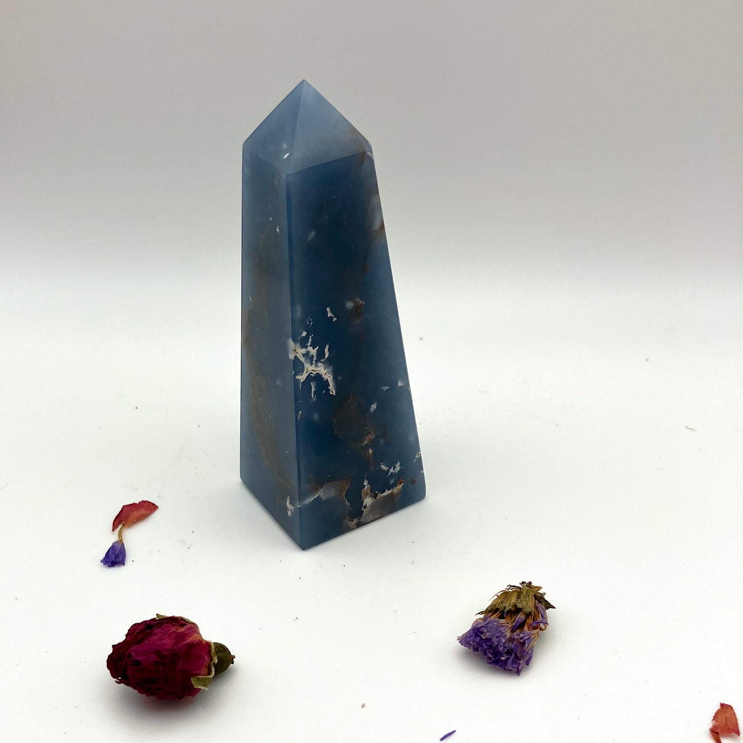 Angelite tower B - 8.5cm 123g