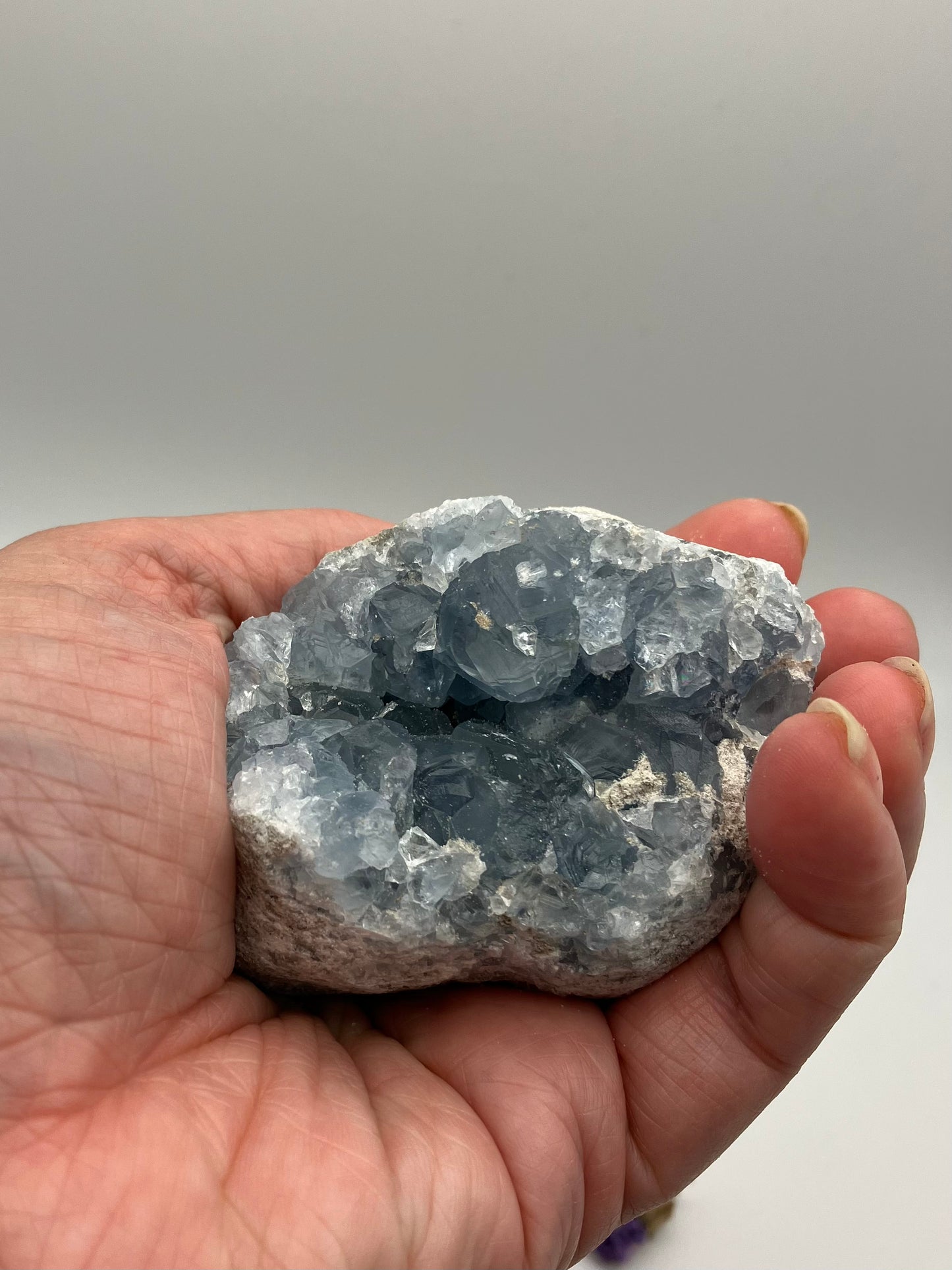 Egg shape Celestite cluster 251g