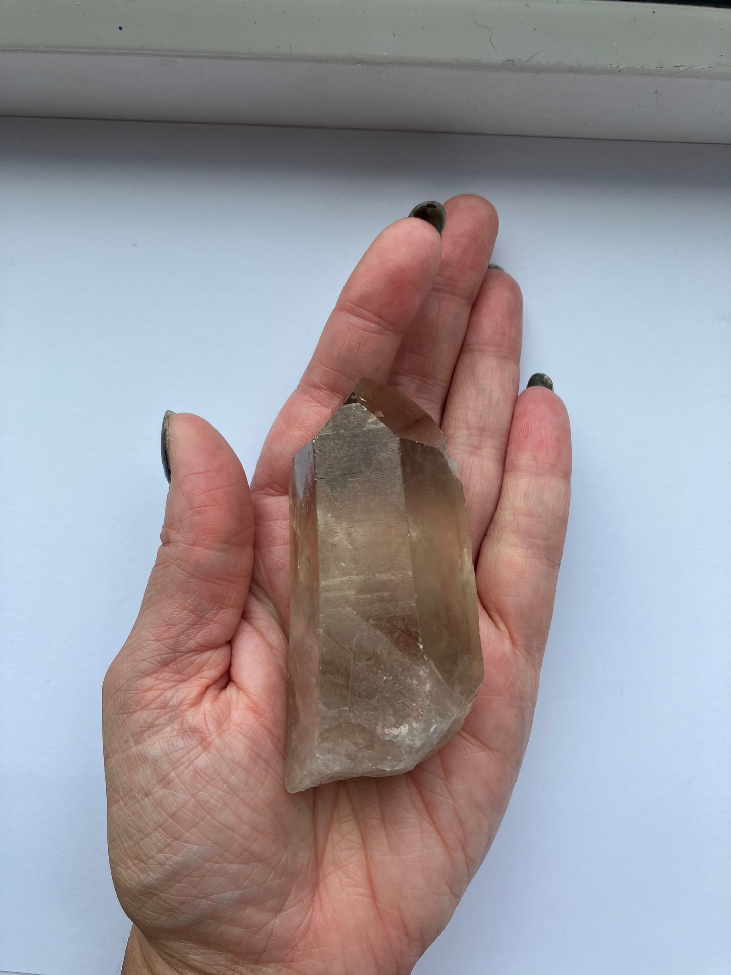 Smoky Quartz point with rainbows 147g