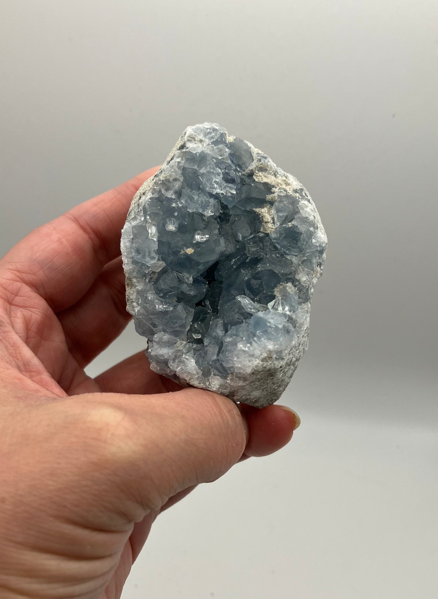 Egg shape Celestite cluster 251g